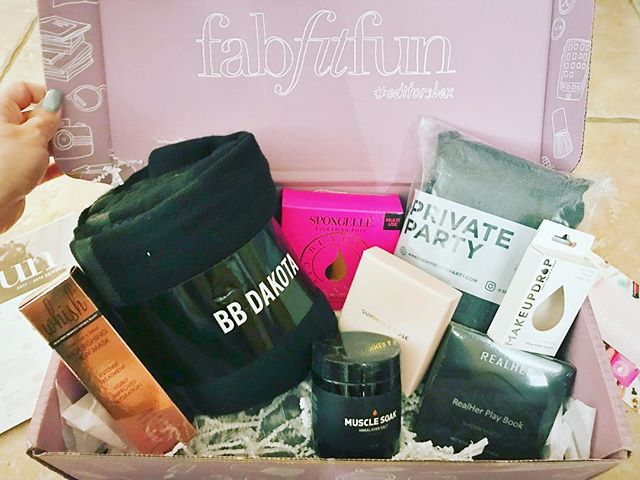 fabfitfun editor’s box